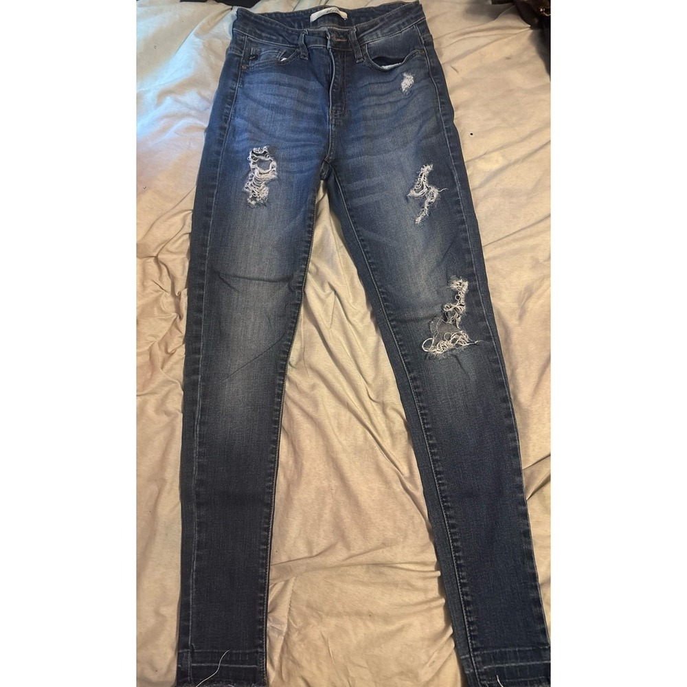 Kancan Women's Hi Rise Distressed Skinny Jeans, Size 7/27